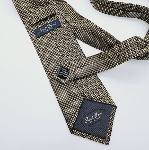 PRONTO UOMO | Platinum 100% silk neck tie - Picture 3 of 3
